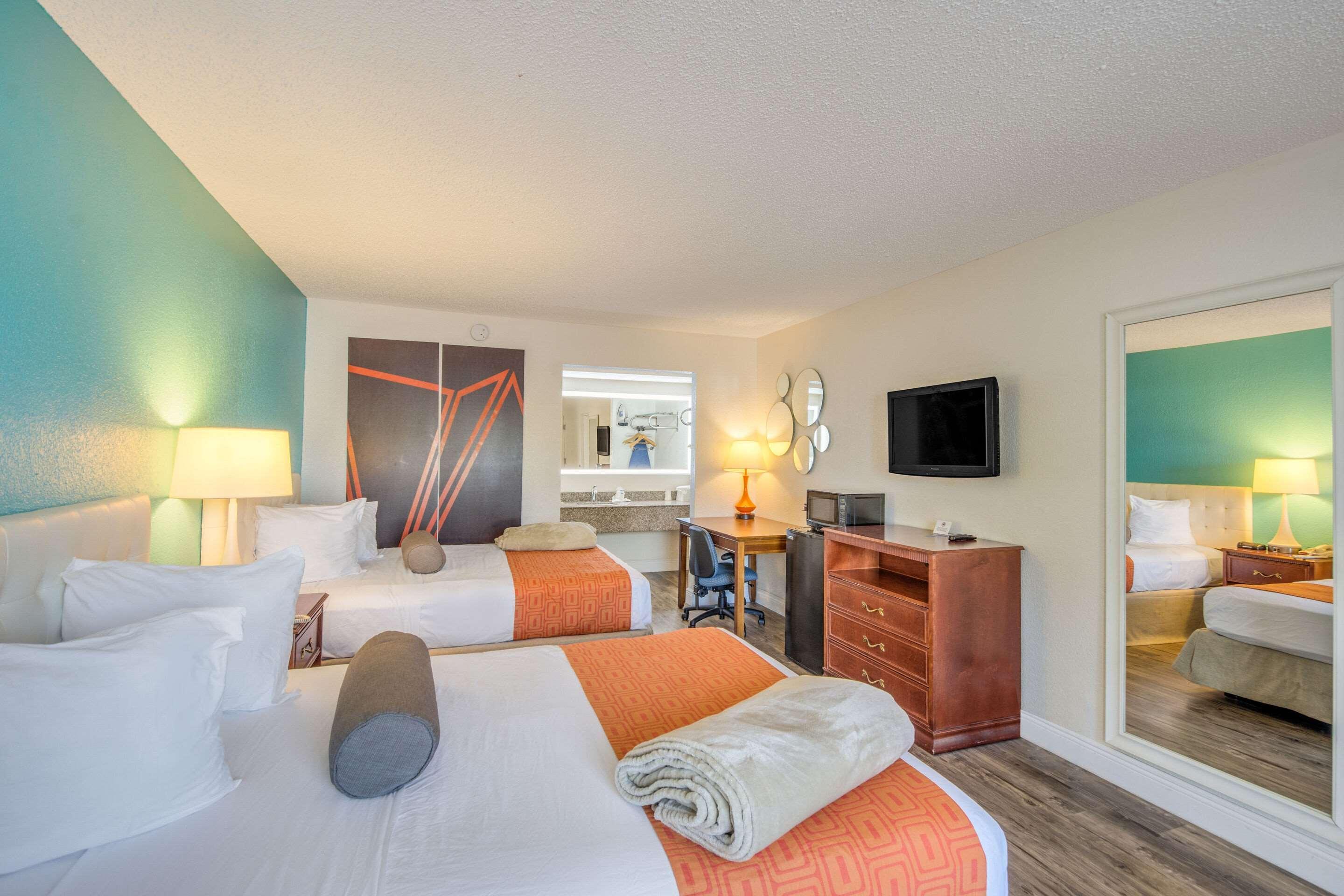 Rodeway Inn Port Richey North Экстерьер фото