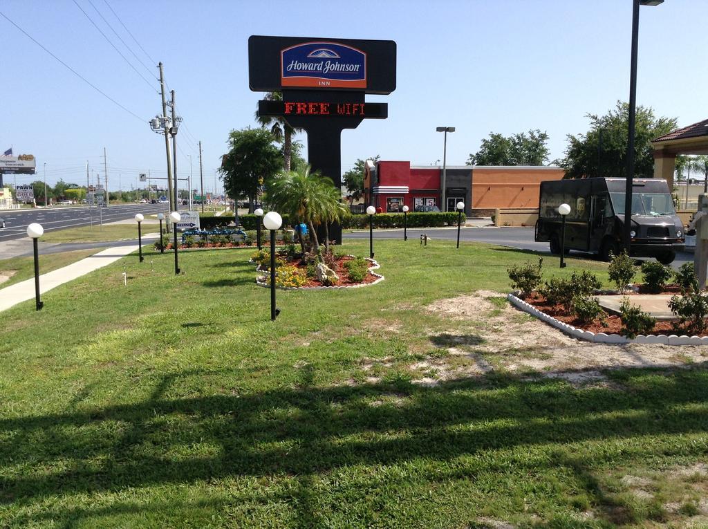 Rodeway Inn Port Richey North Экстерьер фото