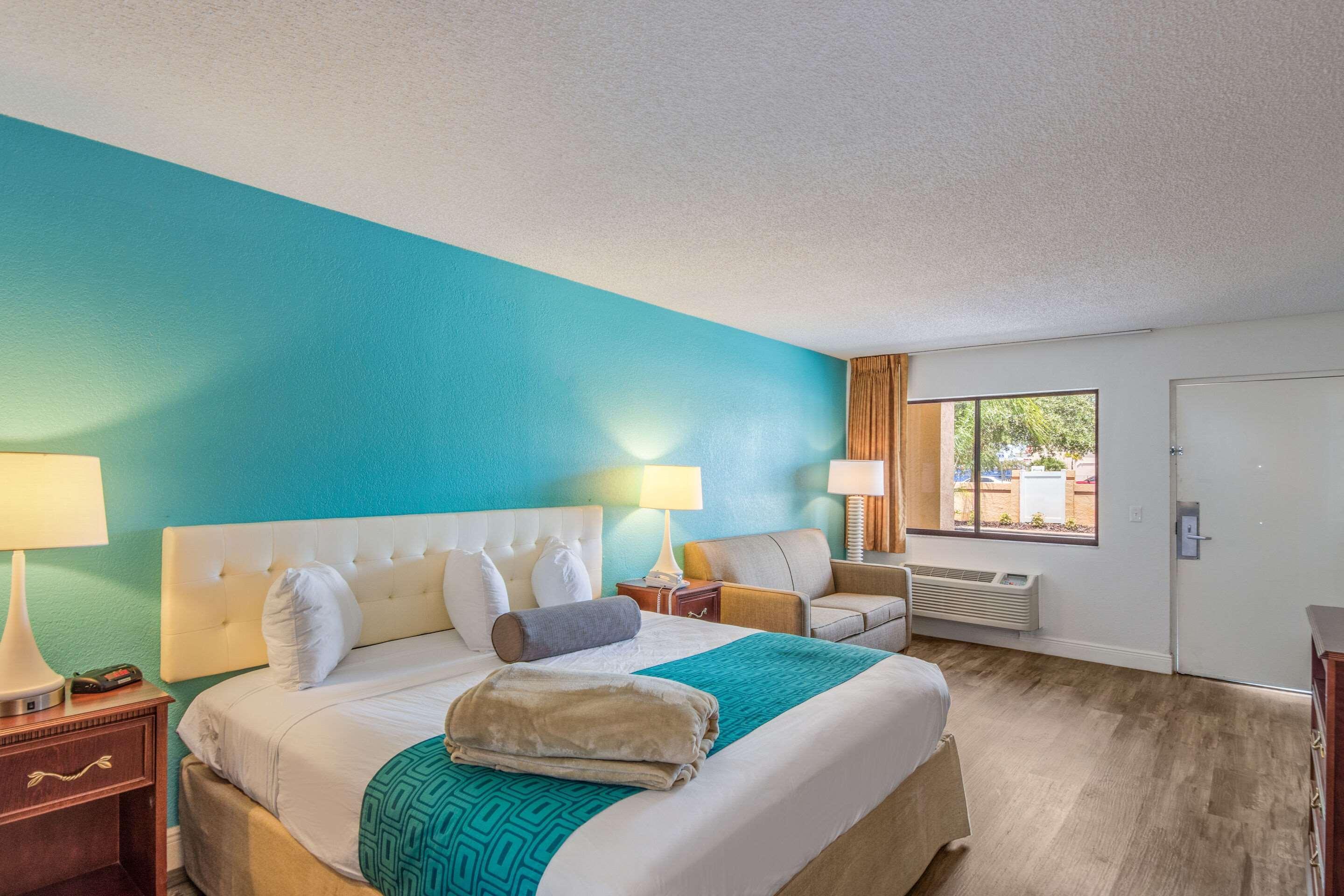 Rodeway Inn Port Richey North Экстерьер фото
